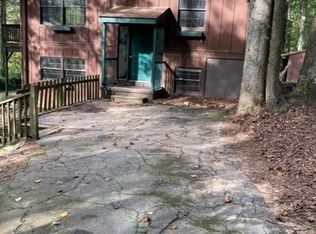 12 Lake Dr, Pine Mountain, GA 31822