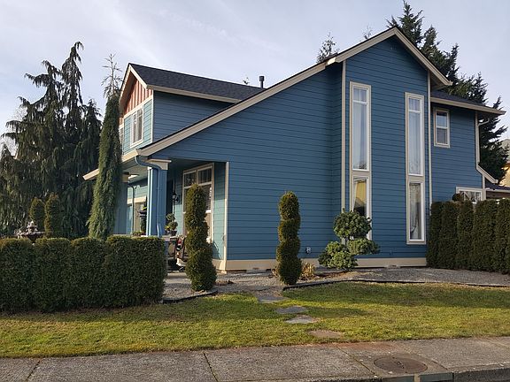 3rd image of 18120 SE 36th St