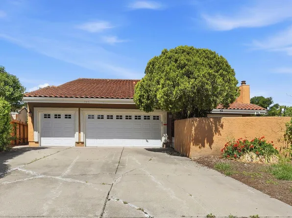 295 Hazelton Ct, Morgan Hill, CA 95037