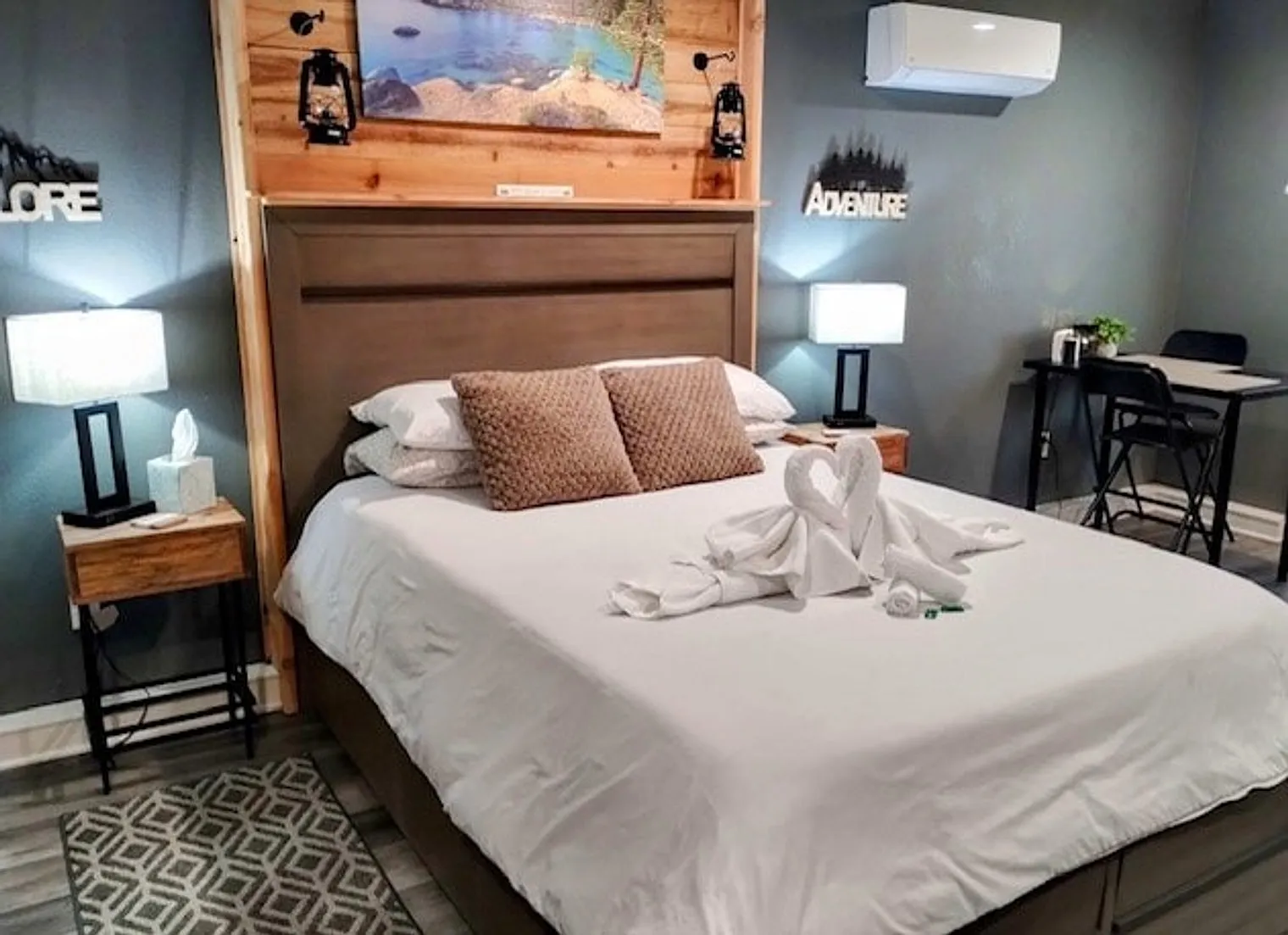 1 bed, 1.0 bath, $4,463 — Photo 4