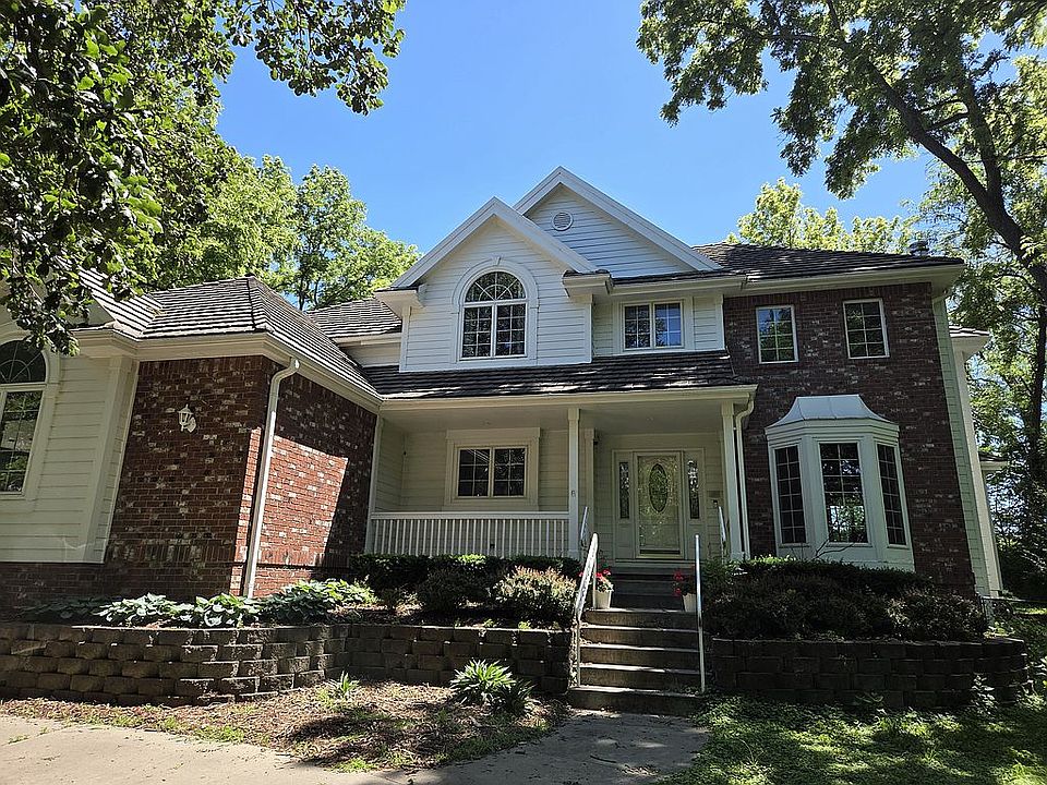 1st image of 20659 McPherson Ave