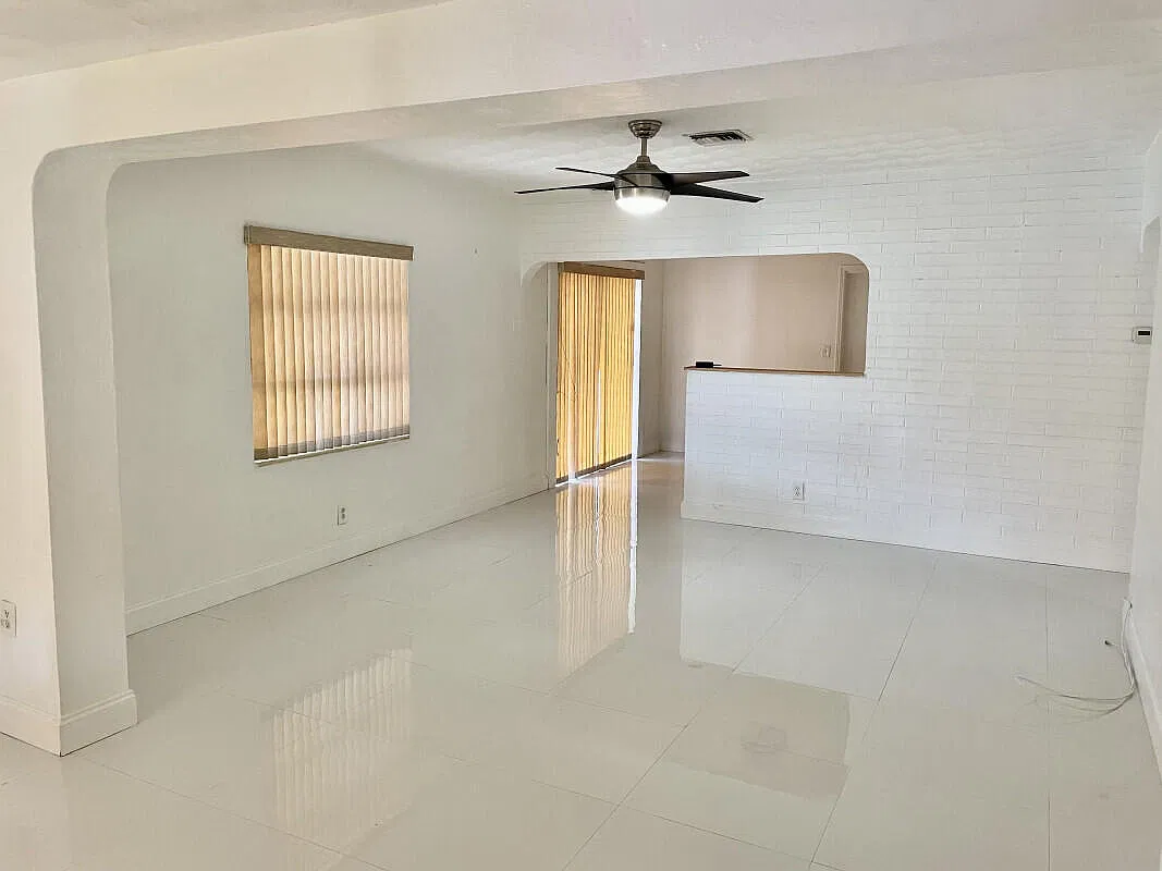 1 bed, 1.0 bath, 700 sqft, $1,500 — Photo 2