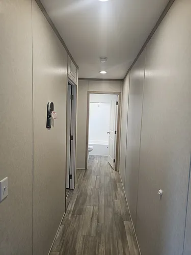 74 Wintergreen St Photo 1