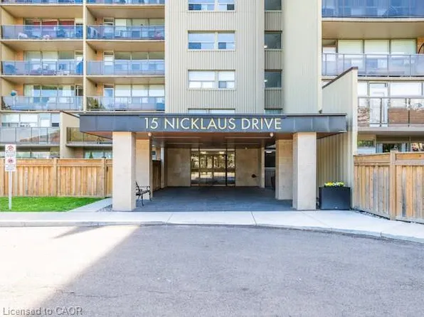 512 Nicklaus Dr #512, Hamilton, ON L8K 6H3