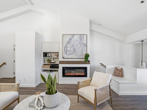 4th image of 685 High St APT 5A