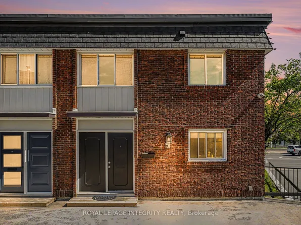 1821 Walkley Rd #27, Ottawa, ON K1H 6X9