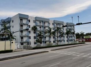2575 SW 27th Ave APT 406, Miami, FL 33133