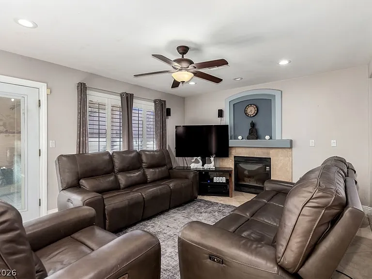 217 Cimarron Village Way — Photo 19
