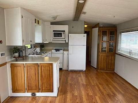 1st image of 1229 Primrose Peak Dr