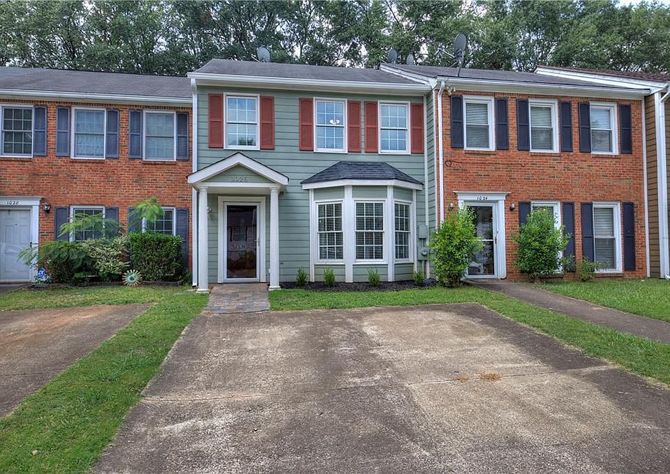 1st image of 1026 Windy Oaks Ct SE