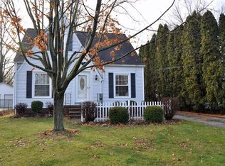 23431 Alexander Rd, North Olmsted, OH 44070