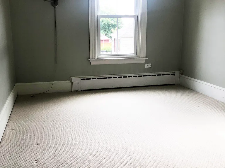 1262 Islington St #1 — Photo 6