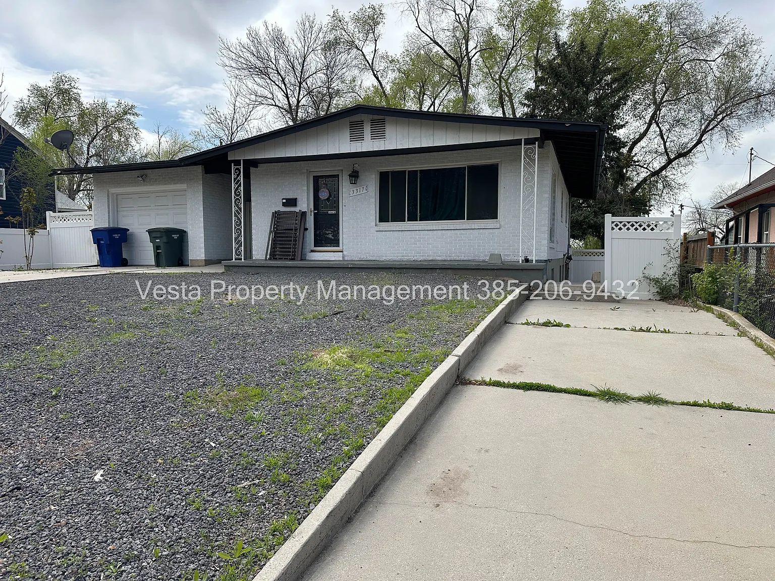 2 bed, 800 sqft, $1,145 — Photo 1