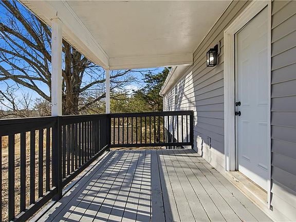5th image of 1781 Brooks Rd