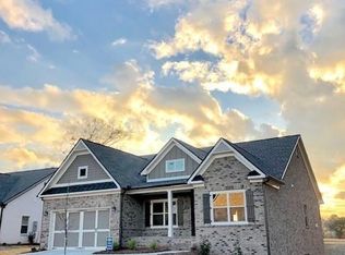 823 Legends Dr #6, Monroe, GA 30655