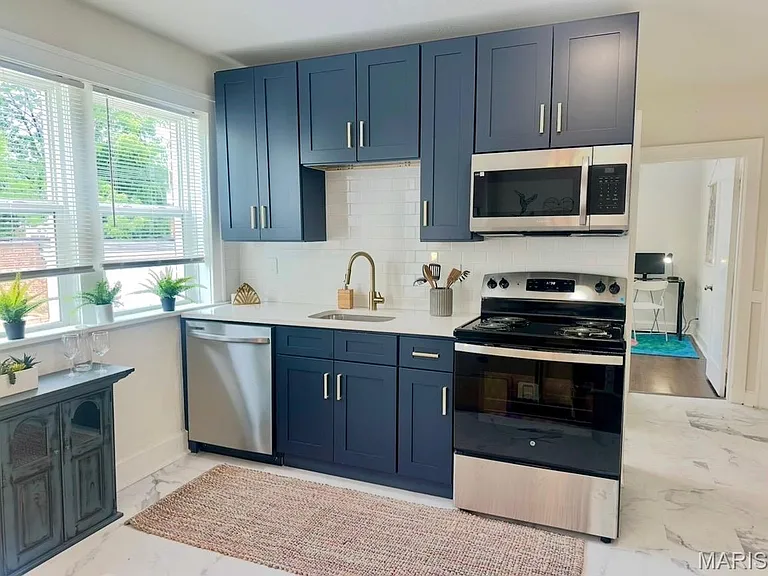 5345 Quincy St #D — Photo 4