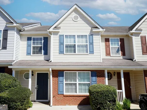 5338 Creekview Ln, Morrow, GA 30260