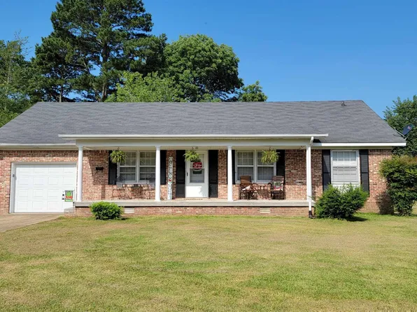 10 Chief St, Savannah, TN 38372