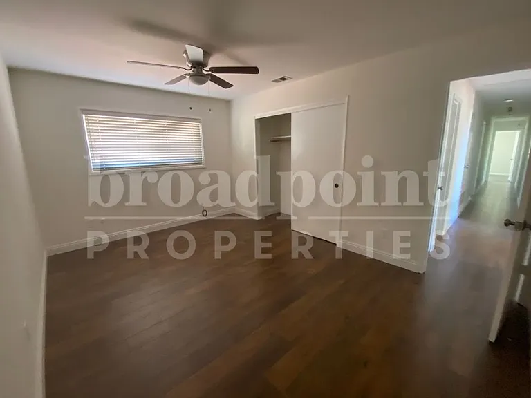 30459 Rolling Hills Dr — Photo 8