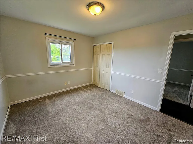 47564 Ryan Rd — Photo 20
