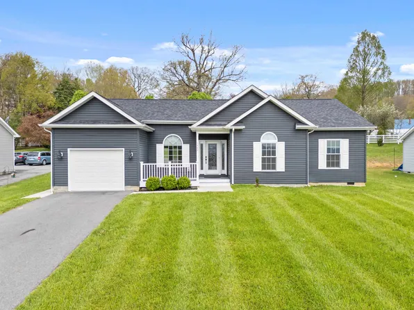 1480 W Ridge St, Wytheville, VA 24382