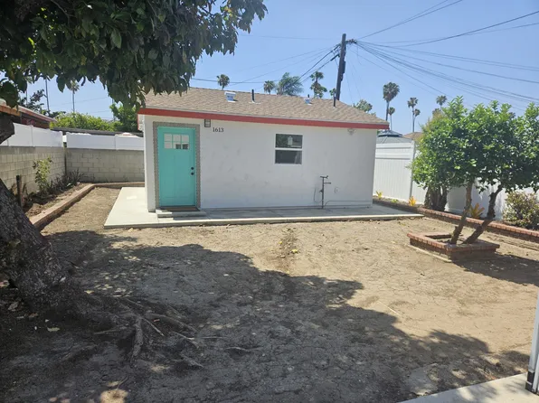 1613 Broad Ave, Wilmington, CA 90744
