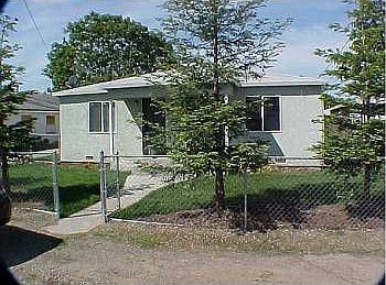 1st image of 927 S Hinkley Ave