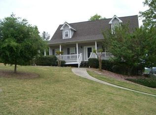 529 Rosewood Cir, Winder, GA 30680