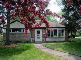 2255 Hawthorne Rd, Homewood, IL 60430