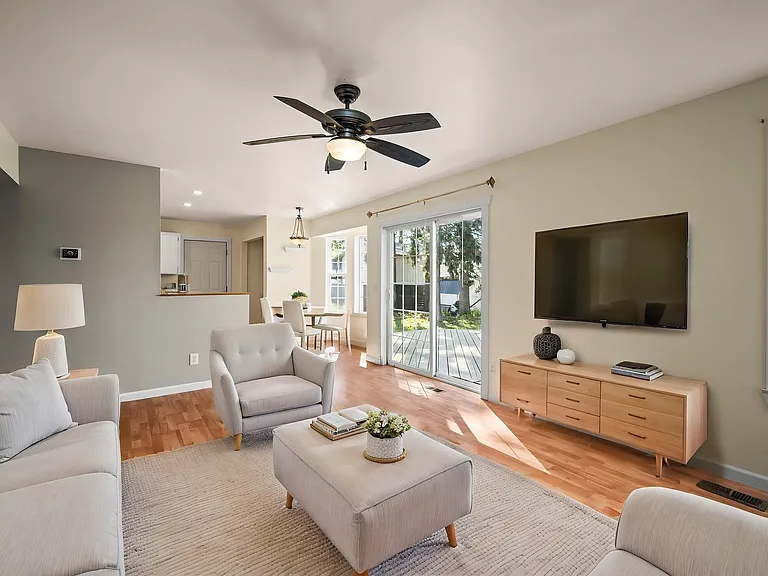 1140 W Starling Ave — Photo 12