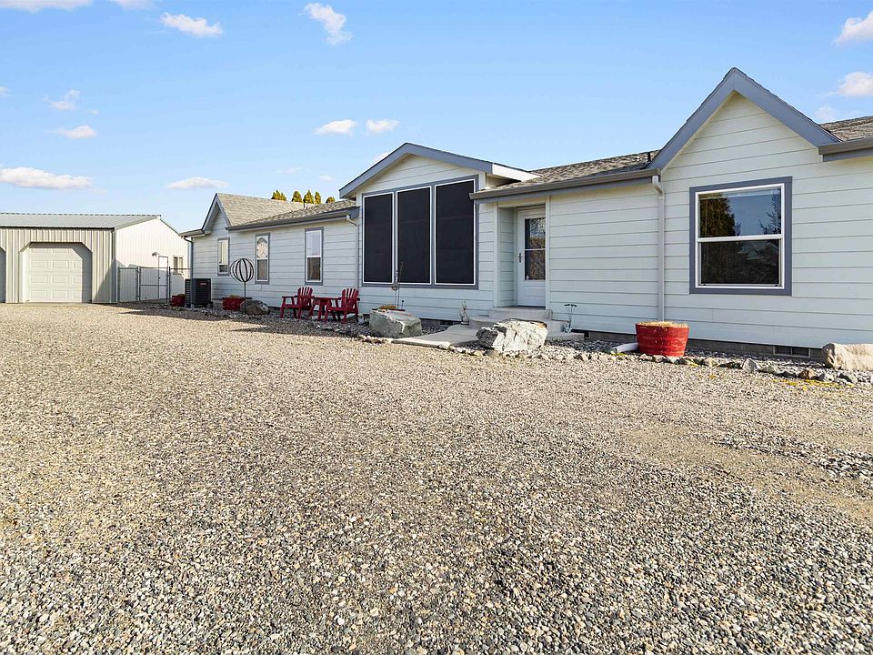 1st image of 13282 E Ruppert Rd