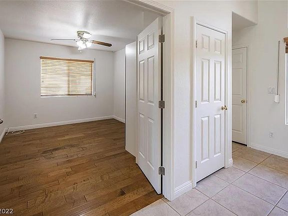 3rd image of 7495 Morning Brook Dr