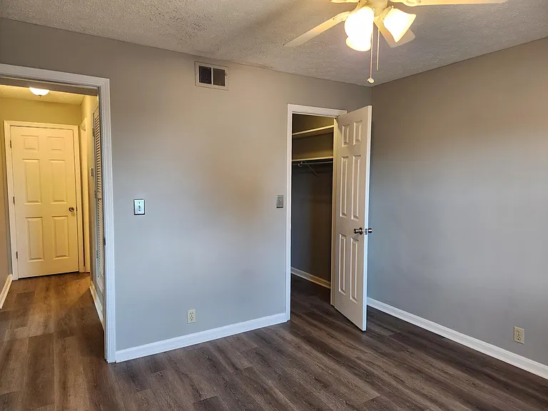 9345 Taylorsville Rd #16 — Photo 8
