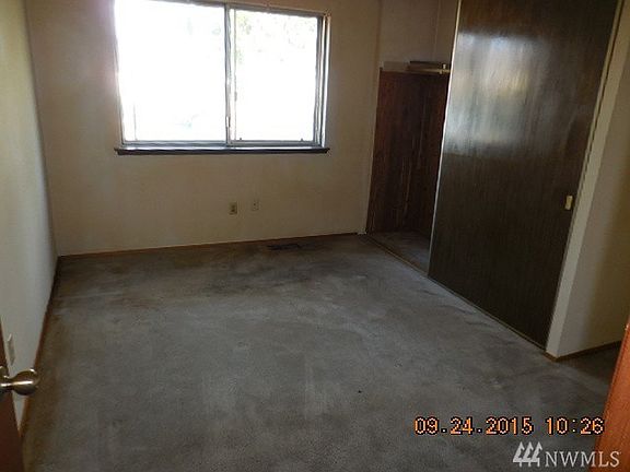5th image of 17009 Spanaway Ln E