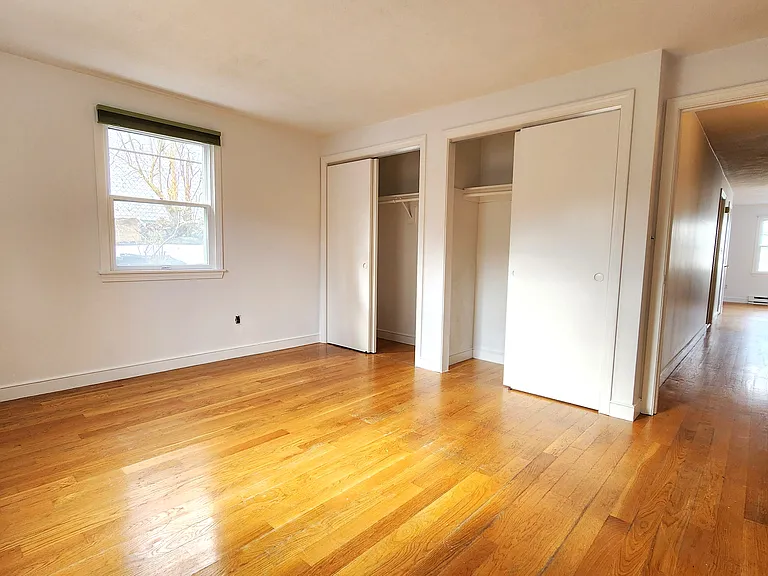 98 Sylvia St #1 — Photo 6
