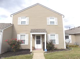 4933 Oakbrook Dr, Indianapolis, IN