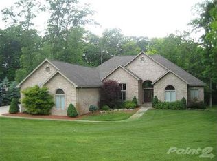 11339 Olde Wood Trl, Fenton, MI 48430