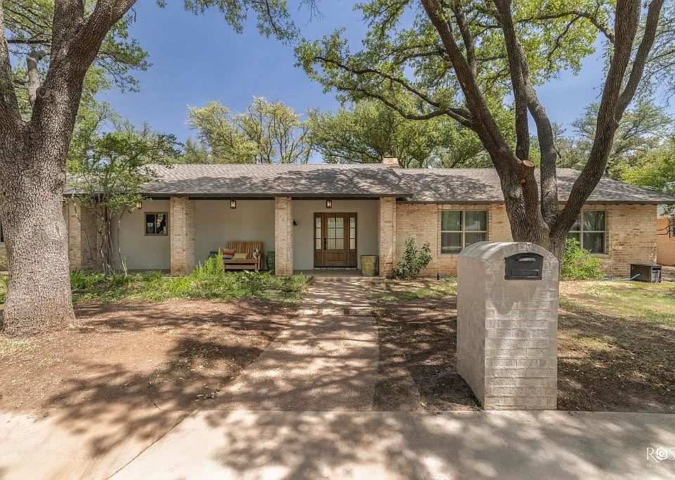 1st image of 2648 Vista Del Arroyo Dr