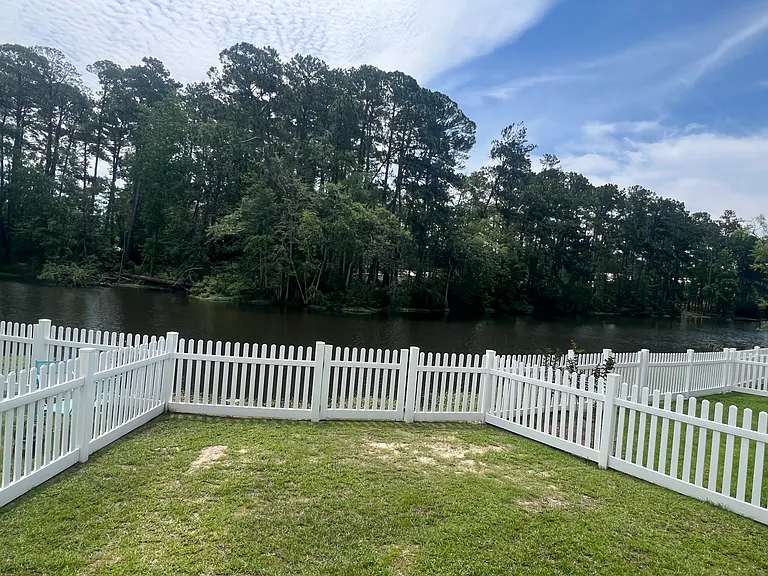 323 Summercreek Cv — Photo 21