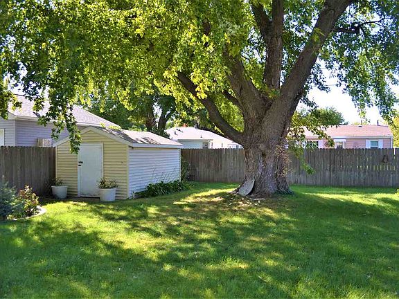 5th image of 3214 Avenue K