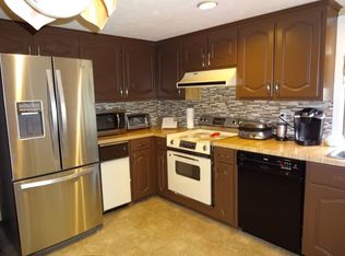 23 Shore Dr, Clinton, MS 39056