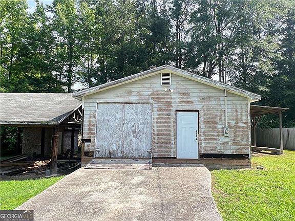 5th image of 340 Womack Ave