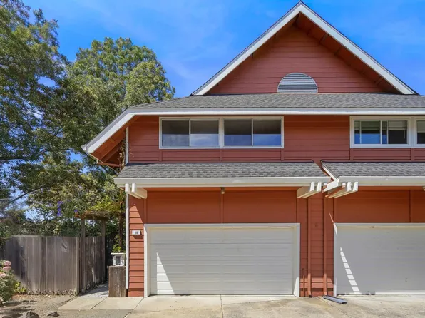 38 Meadowbrook Court, Cotati, CA 94931
