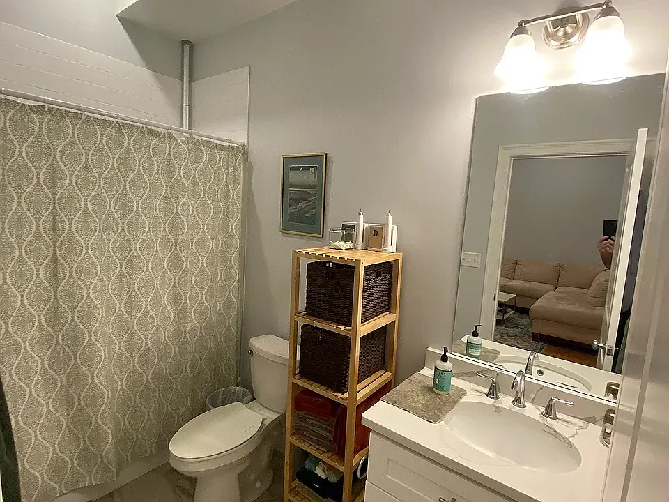 1 bed, 9999 sqft, $2,400 — Photo 3