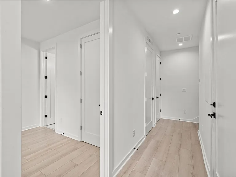 1408 Anderson St #C — Photo 5
