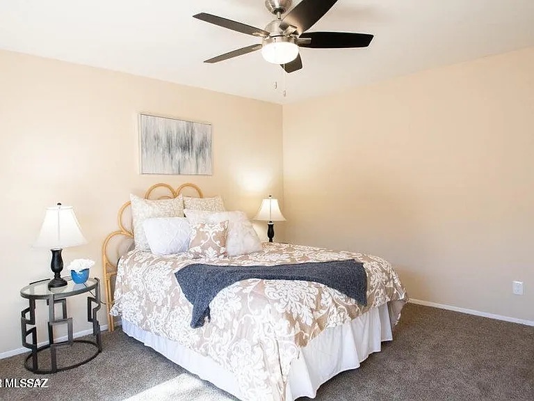 9155 E Broadway Blvd #B — Photo 5