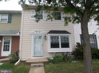 120 King Charles Cir #120, Rosedale, MD 21237