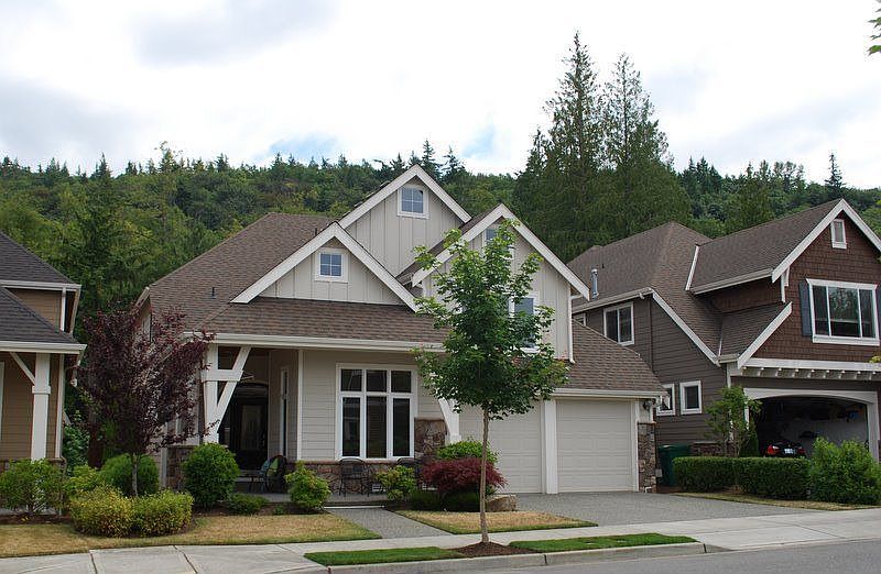 01-Exterior-Backs to Greenbelt