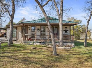 205 Northwood Dr, Somerville, TX 77879