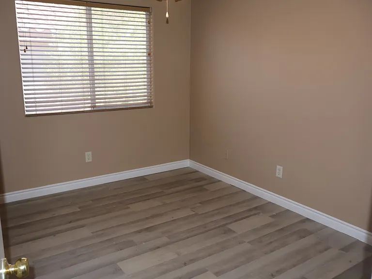 8745 Shady Pines Dr — Photo 14